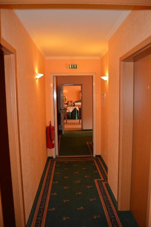 Hotel Alter Kutschenbauer - Wernigerode Buitenkant foto
